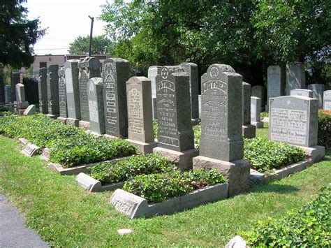 cemetery near me.